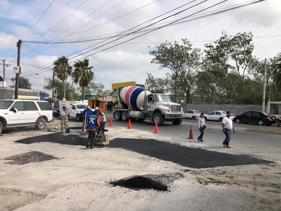 Repara Municipio de Reynosa pavimento de área urbana y rural