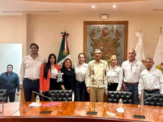 SE REUNE MELY ROCHA CON EL GOBERNADOR AMÉRICO VILLARREAL EN MESA DE CONSTRUCCIÓN DE PAZ