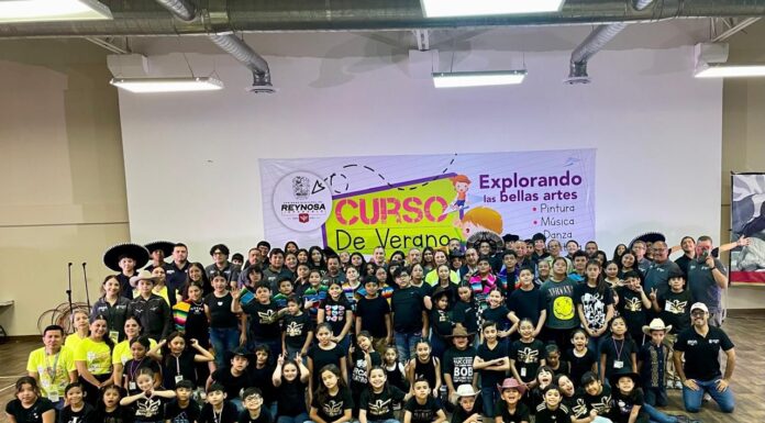 CLAUSURA GOBIERNO DE CARLOS PEÑA ORTIZ CURSO DE VERANO 2025 CON MUESTRA ARTÍSTICA FINAL