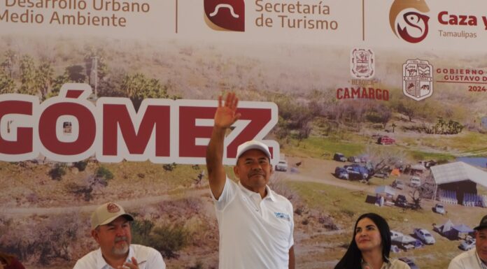 FELICITA RAMIRO CORTEZ A PESCADORES DEPORTIVOS DE LA COPA TAMAULIPAS 2025 Y A LAS FAMILIAS DEL POBLADO COMALES POR SU 89 ANIVERSARIO