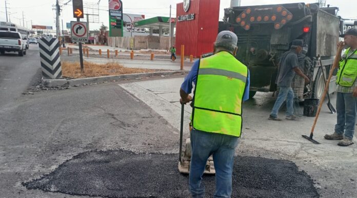 REFUERZA GOBIERNO DE REYNOSA TRABAJOS DE BACHEO EN PRINCIPALES VIALIDADES