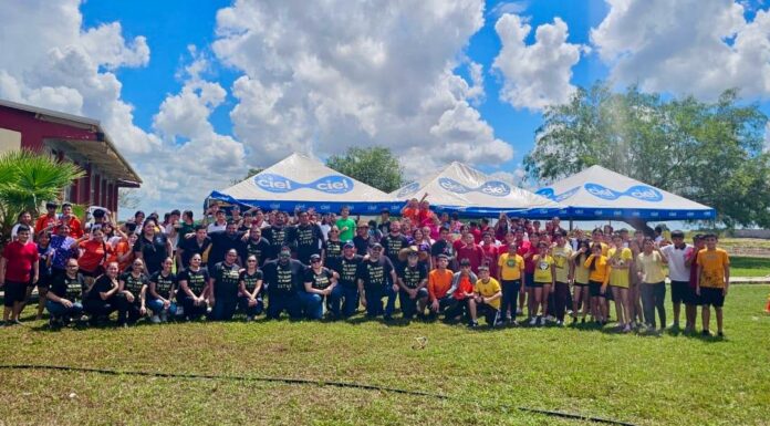 CON RALLY DEPORTIVO DAN BIENVENIDA A ALUMNOS EN LA TÉCNICA 48