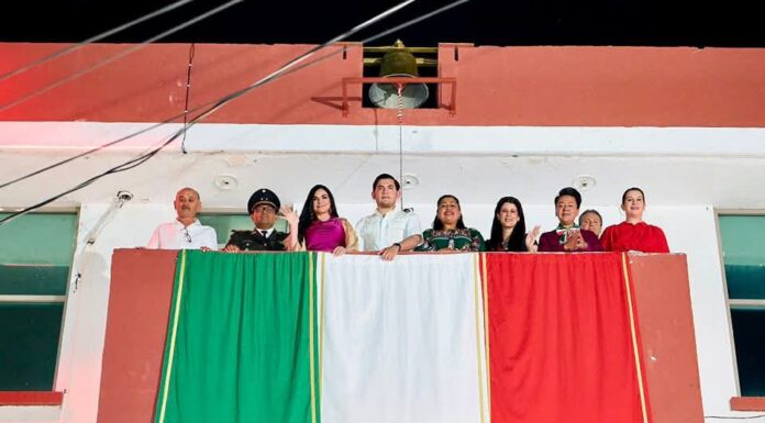 DÍAZ ORDAZ CELEBRA CON GRAN JÚBILO EL GRITO DE INDEPENDENCIA