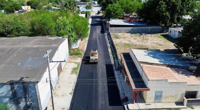 AVANZA 70% PAVIMENTACIÓN DE LA CALLE QUINTA EN DÍAZ ORDAZ