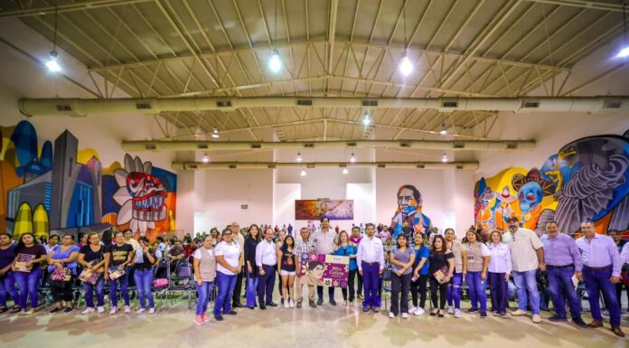 PRESIDIÓ CARLOS PEÑA ORTIZ ASAMBLEA INFORMATIVA DE LA BECA UNIVERSAL DE EDUCACIÓN BÁSICA RITA CETINA