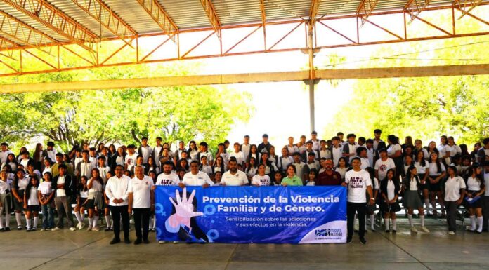 LLEVA GOBIERNO DEL BIOL. RAMIRO CORTEZ CICLO DE CONFERENCIAS A ADOLESCENTES Y JÓVENES DE 5 PLANTELES EDUCATIVOS