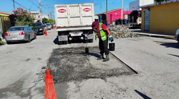 IMPULSA ALCALDE CARLOS PEÑA ORTIZ LA REHABILITACIÓN ASFÁLTICA EN REYNOSA