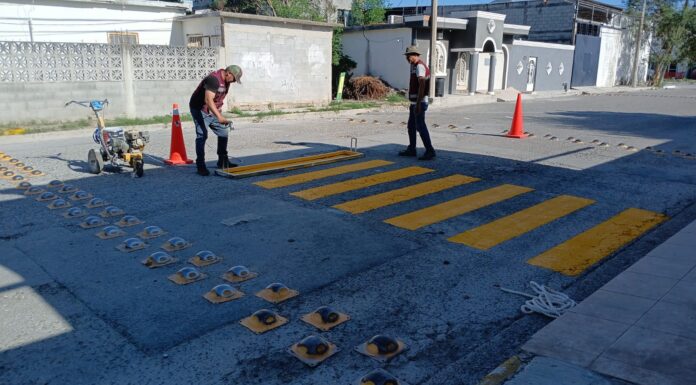 REFUERZAN SEGURIDAD PEATONAL CON CRUCES «CEBRA» EN REYNOSA