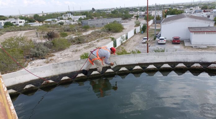 REALIZÓ COMAPA LIMPIEZA EN CANALETAS DE CLARIFICADORES EN LA PLANTA RANCHO GRANDE
