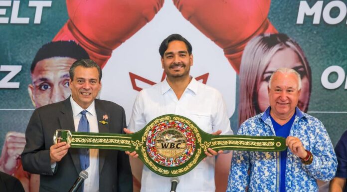 PRESENTAN EL “CINTURÓN REYNOSA” QUE DISPUTARÁ BERCHELT Y PÉREZ EN HISTÓRICO CAMPEONATO MUNDIAL DE BOXEO
