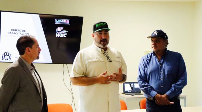 IMPARTEN CON APOYO DE CARLOS PEÑA ORTIZ “BOXEO PARA ENTRENADORES”