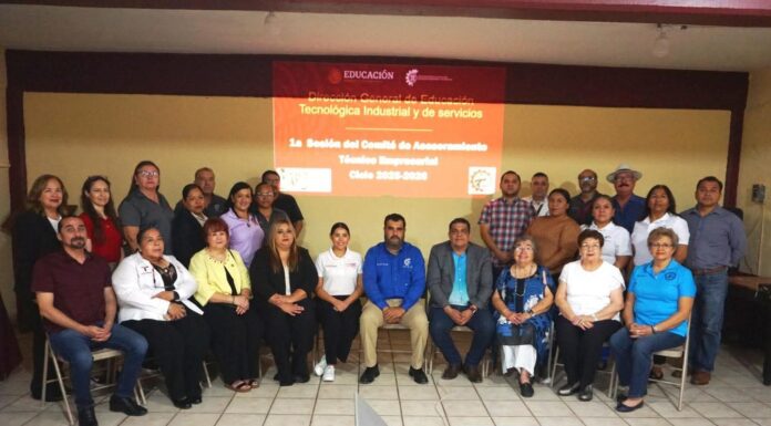 LOS JÓVENES ESTUDIANTES DEL CBTIS 125 SIEMPRE TENDRÁN EL APOYO DEL GOBIERNO DEL BIOL. RAMIRO CORTEZ EN SU PROCESO DE FORMACIÓN DUAL