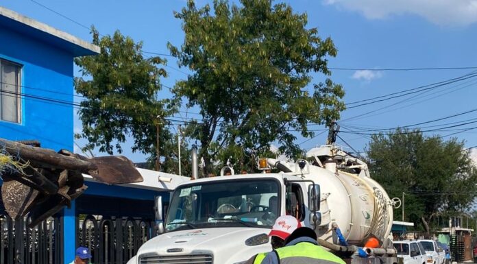REALIZÓ COMAPA SONDEO Y LIMPIEZA DE POZOS EN LA COLONIA LAS CUMBRES