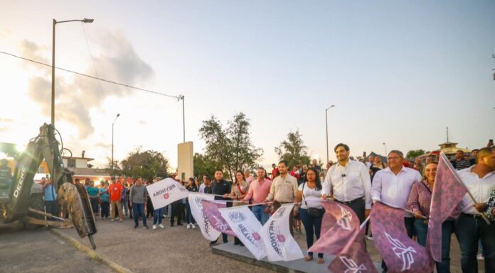 DA CARLOS PEÑA ORTIZ ARRANQUE A LA REHABILITACIÓN INTEGRAL DE LA PLAZA 21 DE MARZO EN LA BENITO JUÁREZ