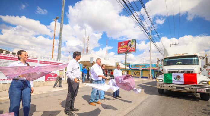 RECIBIERON FAMILIAS VERACRUZANAS APOYO DEL ALCALDE CARLOS PEÑA ORTIZ Y DE LOS REYNOSENSES