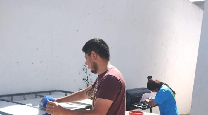 REPARTEN GOBIERNO MUNICIPAL Y COMAPA PIPAS DE AGUA EN DIFERENTES SECTORES DE LA CIUDAD