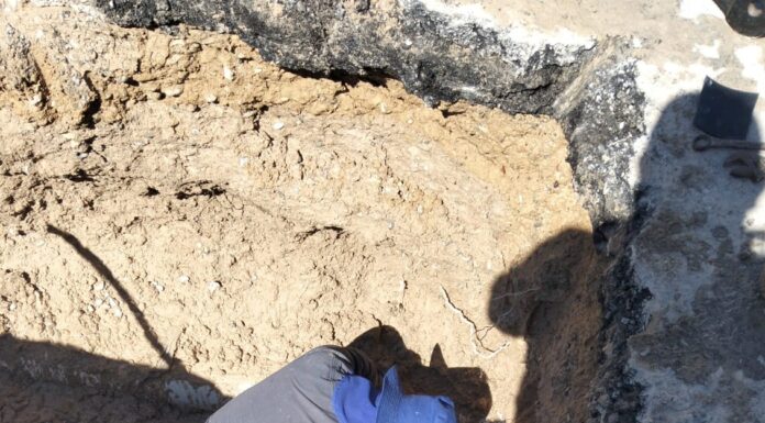 REFUERZA COMAPA ACCIONES DE REPARACIÓN DE FUGAS DE AGUA EN DISTINTOS PUNTOS DE LA CIUDAD