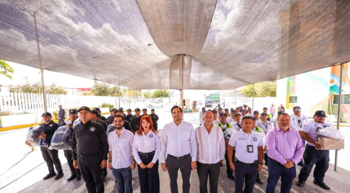 ENTREGÓ CARLOS PEÑA ORTIZ NUEVOS UNIFORMES A POLICÍA VIAL Y GUARDIA ESTATAL DE PROXIMIDAD EN REYNOSA