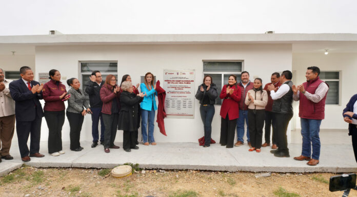 INVIERTE GOBIERNO MUNICIPAL EN VIVIENDA DIGNA PARA ADULTOS MAYORES; ALCALDESA CARMEN LILIA CANTUROSAS ENTREGA NUEVAS VILLAS A SISTEMA DIF