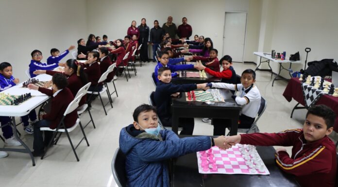APOYÓ GOBIERNO DE CARLOS PEÑA ORTIZ REALIZACIÓN DE TORNEO DE AJEDREZ