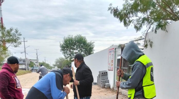 REPARÓ COMAPA FUGAS DE AGUA EN DIVERSOS SECTORES DE LA CIUDAD
