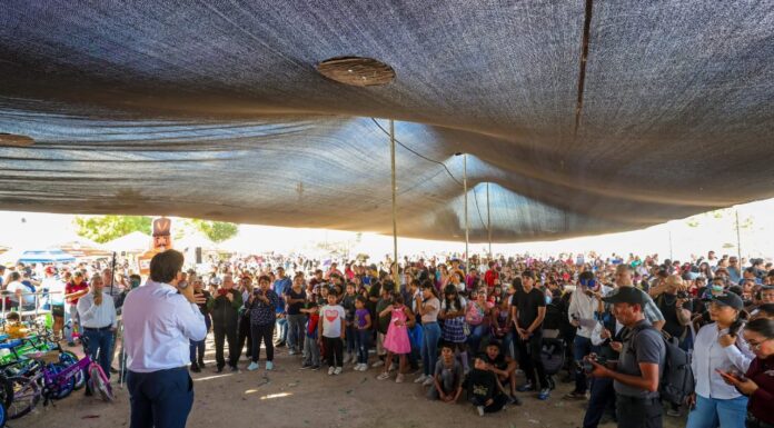 CONVIVIÓ ALCALDE CARLOS PEÑA ORTIZ CON MÁS DE 2 MIL 500 HABITANTES DE VILLAS DE ESMERALDA