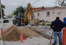 INICIÓ COMAPA REHABILITACIÓN DE TUBERÍA SANITARIA EN LA COLONIA 5 DE DICIEMBRE