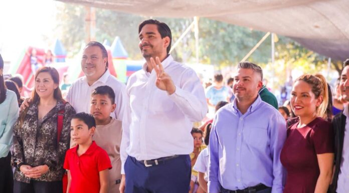 LLEVÓ GOBIERNO DE CARLOS PEÑA ORTIZ ALEGRÍA Y REGALOS A UNIDAD OBRERA