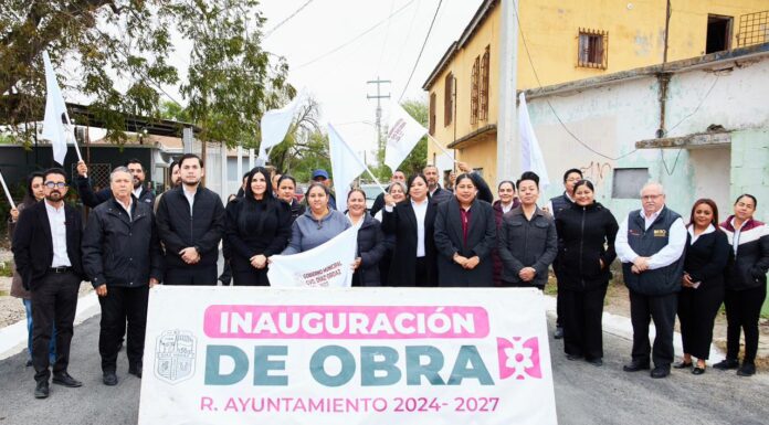 INAUGURA NATALY GARCÍA DÍAZ PAVIMENTACIÓN DE CALLE MIGUEL ALEMÁN