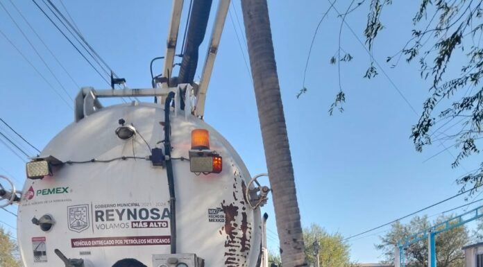 REALIZÓ COMAPA SONDEO DE LÍNEA GENERAL DE DRENAJE SANITARIO EN EL FRACC. REYNOSA