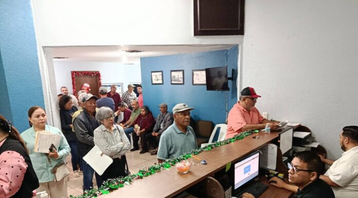CIUDADANOS CUMPLEN CON EL PAGO PUNTUAL DEL PREDIAL EN MIGUEL ALEMÁN