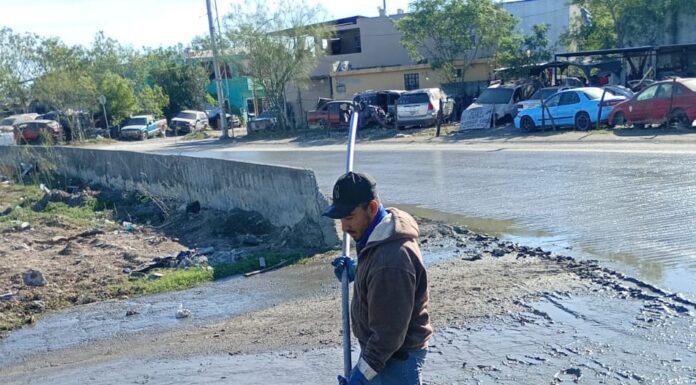 REALIZÓ COMAPA ACCIONES DE LIMPIEZA Y MANTENIMIENTO DE LA RED SANITARIA EN LA COLONIA BALCONES DE ALCALÁ