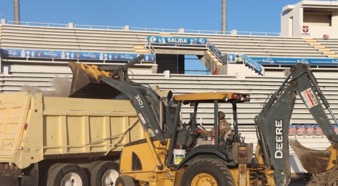 AVANZA LA REHABILITACIÓN DE LA PISTA OLÍMPICA DEL POLIDEPORTIVO REYNOSA