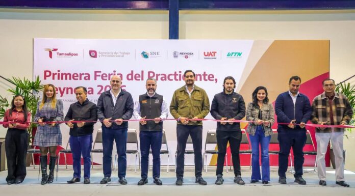 INAUGURARON EL ALCALDE DE REYNOSA Y SECRETARIO DEL TRABAJO DE TAMAULIPAS, FERIA DEL PRACTICANTE