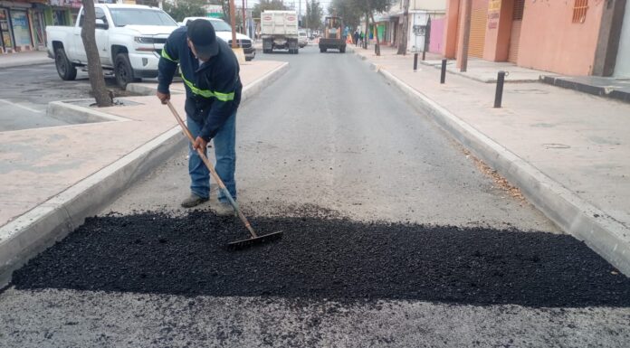 REFUERZA GOBIERNO DE REYNOSA REHABILITACIÓN DE VIALIDADES EN COLONIAS Y EJIDOS