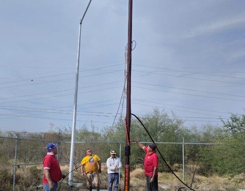 RESTABLECIÓ COMAPA REYNOSA SUMINISTRO DE AGUA EN LA COLONIA SAN FRANCISCO