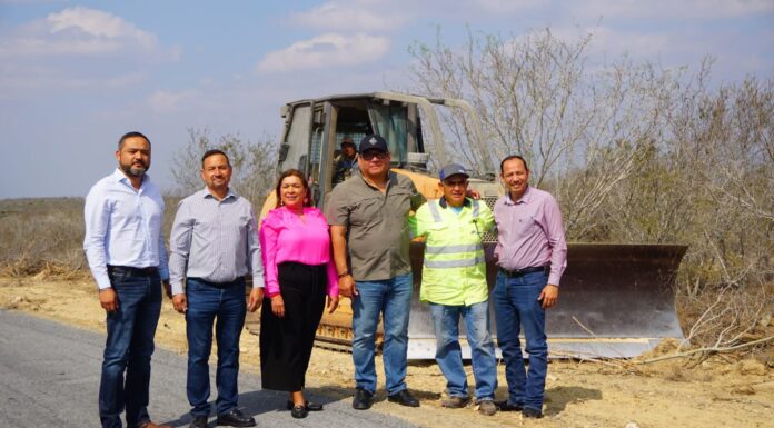 SUPERVISAN SEGUNDA ETAPA DE DESMALEZAMIENTO DE LA CARRETERA INTERESTATAL