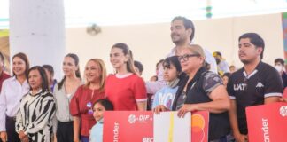 ABRAZAN DIF Y MUNICIPIO A LOS PEQUEÑOS HÉROES