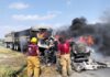 ARDE TRÁILER EN CARRETERA RIBEREÑA ENTRE VILLARREAL Y DÍAZ ORDAZ; CIERRAN CIRCULACIÓN POR SEGURIDAD