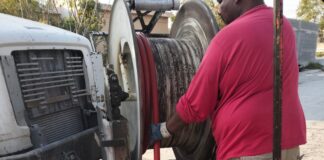 REALIZÓ COMAPA SONDEO DE DRENAJE SANITARIO EN LA COLONIA RIBERAS DEL CARMEN