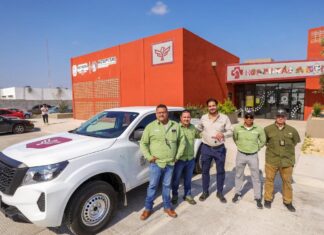 ENTREGÓ CARLOS PEÑA ORTIZ NUEVA UNIDAD DE TRANSPORTE A CONTROL Y BIENESTAR ANIMAL REYNOSA