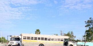 REYNOSA AMANECE SITIADA POR BLOQUEOS Y PONCHA LLANTAS EN DIFERENTES VIALIDADES