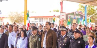 CONMEMORÓ ESCUELA ESCUDO NACIONAL EL DÍA DE LA BANDERA CON ALCALDE DE REYNOSA