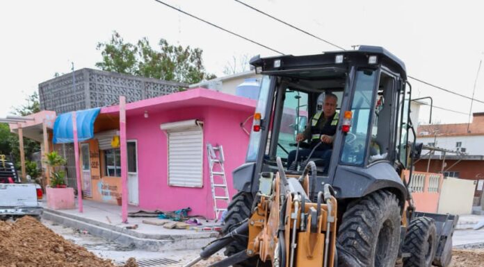INICIÓ COMAPA REHABILITACIÓN DE DRENAJE SANITARIO EN LA COLONIA BENITO JUÁREZ