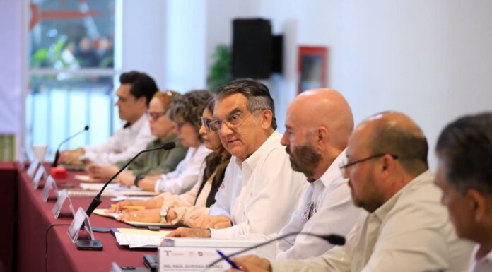 PARTICIPÓ CARLOS PEÑA ORTIZ EN MESA DE TRABAJO DEL GOBERNADOR AMÉRICO VILLARREAL ANAYA o