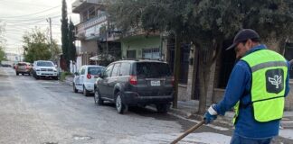 ATENDIÓ COMAPA LIMPIEZA DE POZOS EN LA COLONIA FUENTES SECCIÓN LOMAS