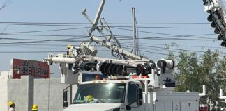 DAÑARON VIENTOS INTENSOS RED ELÉCTRICA EN REYNOSA SIN REGISTRARSE LESIONADOS