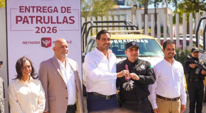 ENTREGÓ CARLOS PEÑA ORTIZ 12 NUEVAS PATRULLAS MODELO 2026 A LA POLICÍA DE PROXIMIDAD.