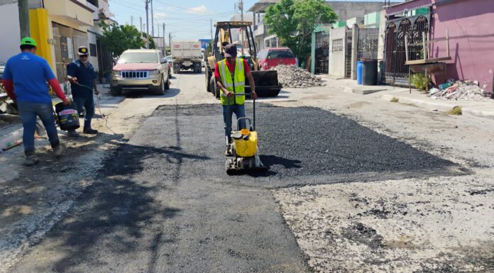 REPARÓ GOBIERNO DE REYNOSA VIALIDADES EN TRES COLONIAS