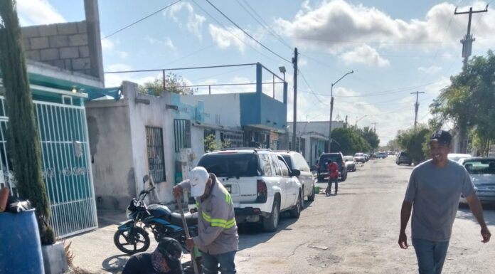TRABAJA COMAPA EN LA REPARACIÓN DE FUGAS EN DISTINTOS PUNTOS DE REYNOSA
